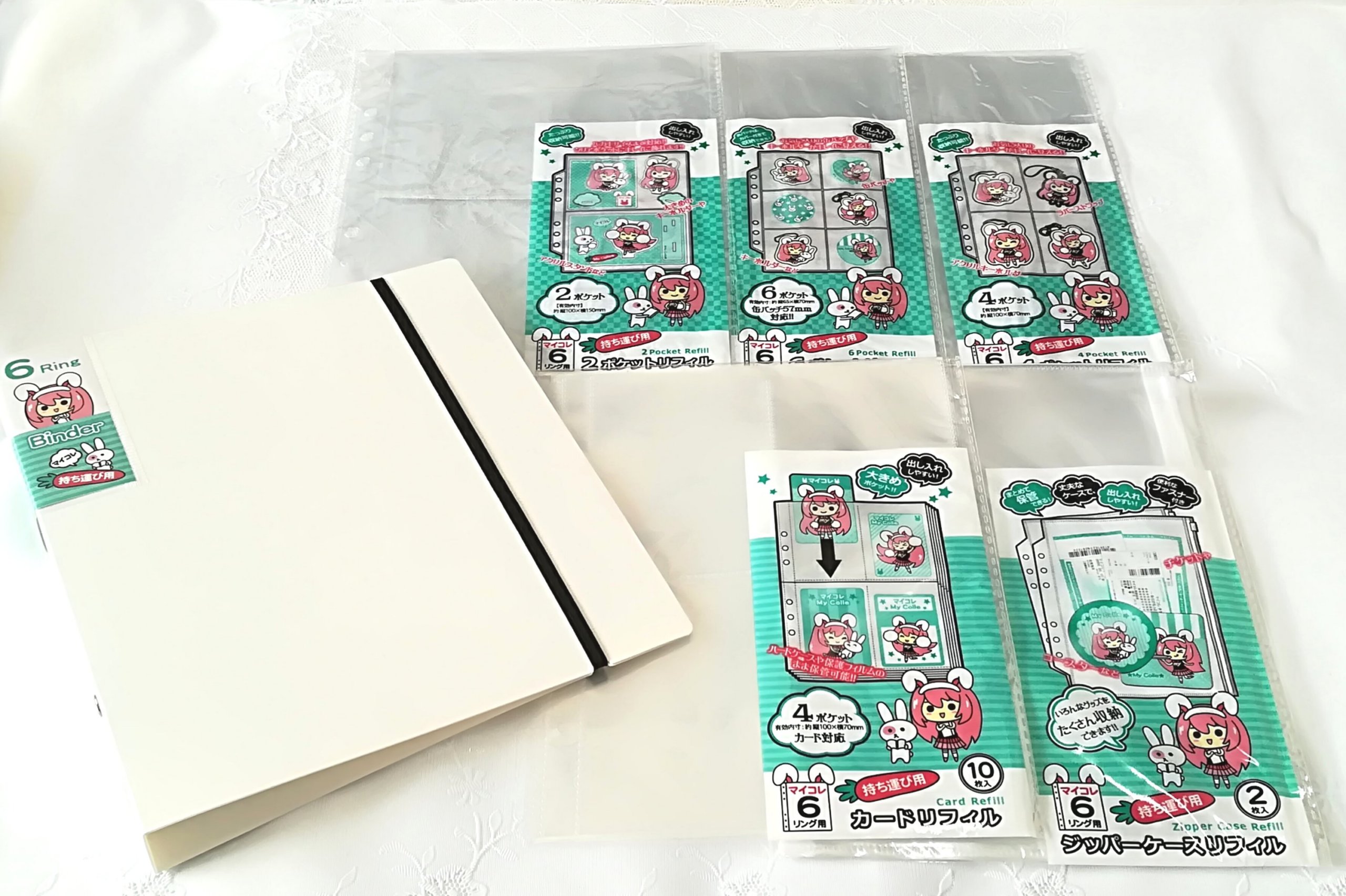 100均 おすすめ 持ち運びに便利サイズなキャラクターグッズ収納リフィルをセリアで販売中 マイコレの４リングと比較 汚部屋と住人のアニメ日和